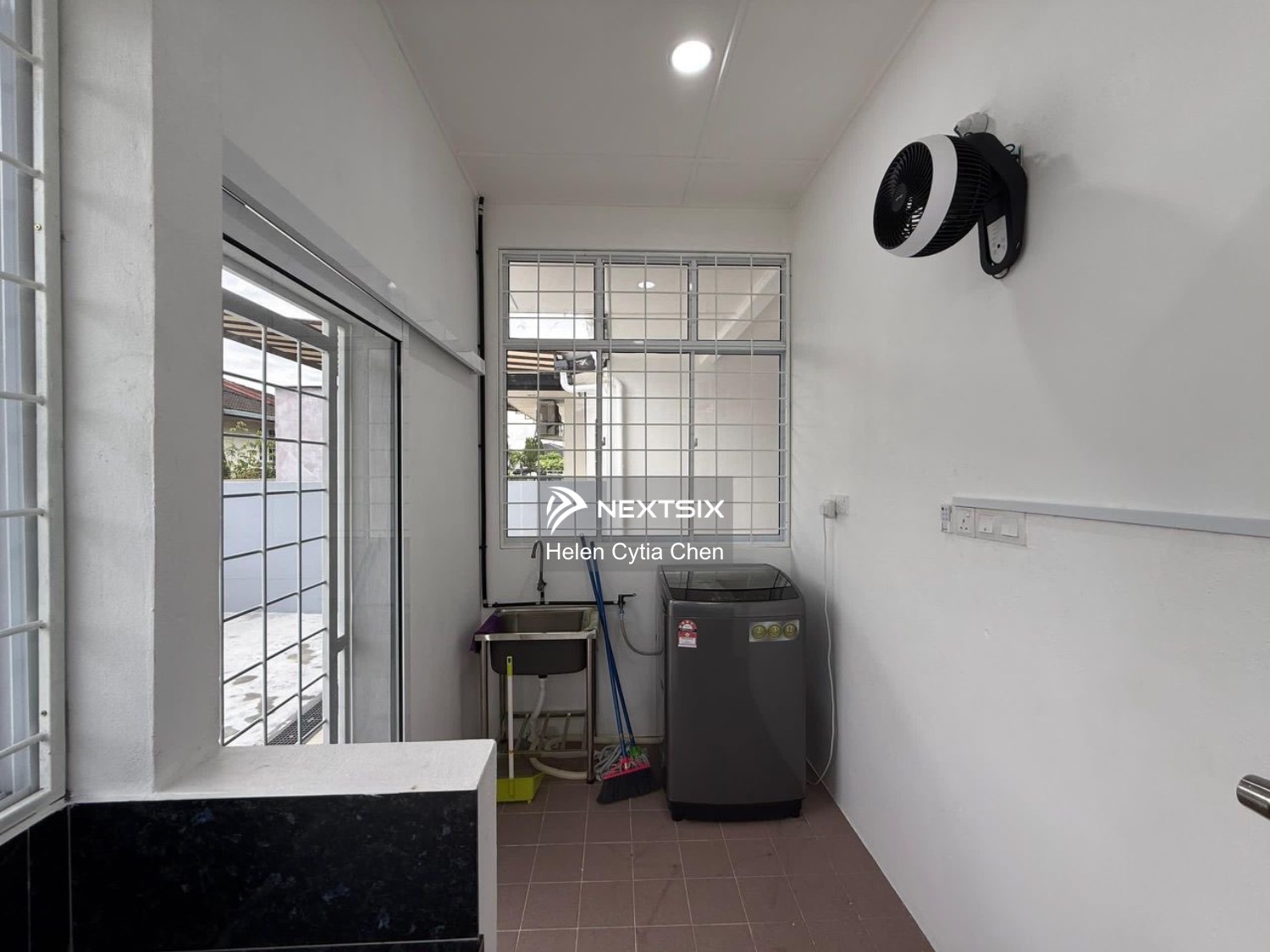 Semi-detached House For Sale in Kuching Sarawak - Image 7
