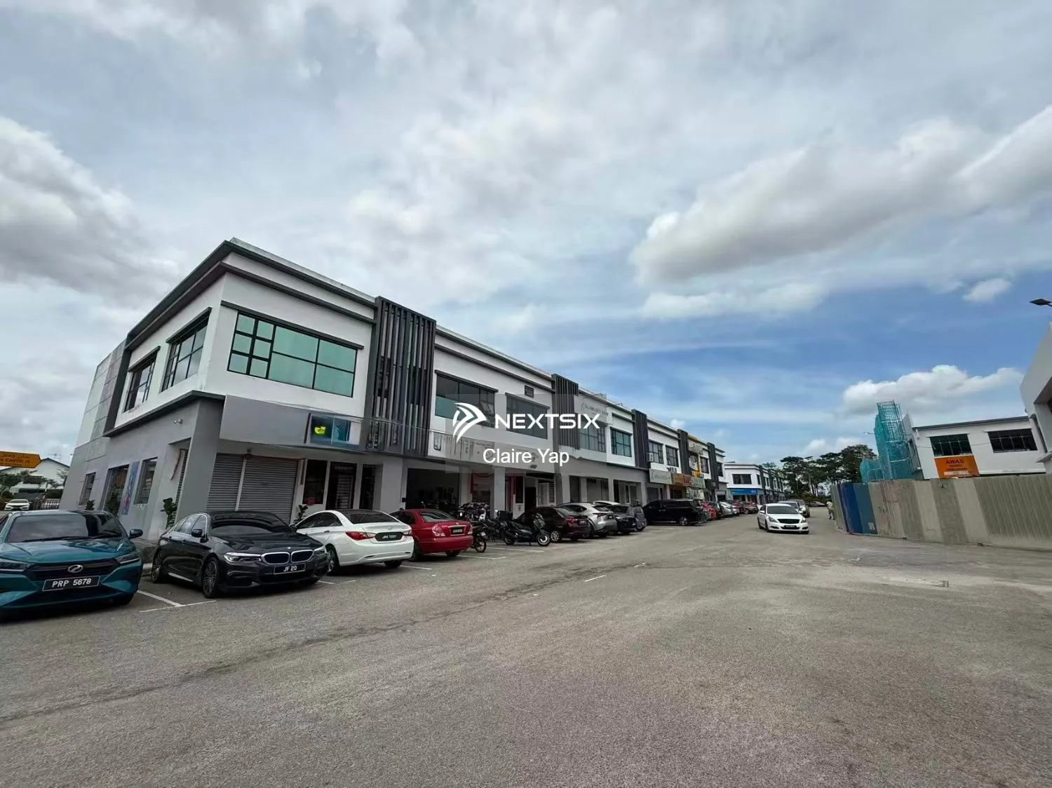 Shop For Sale in Ulu Tiram Johor