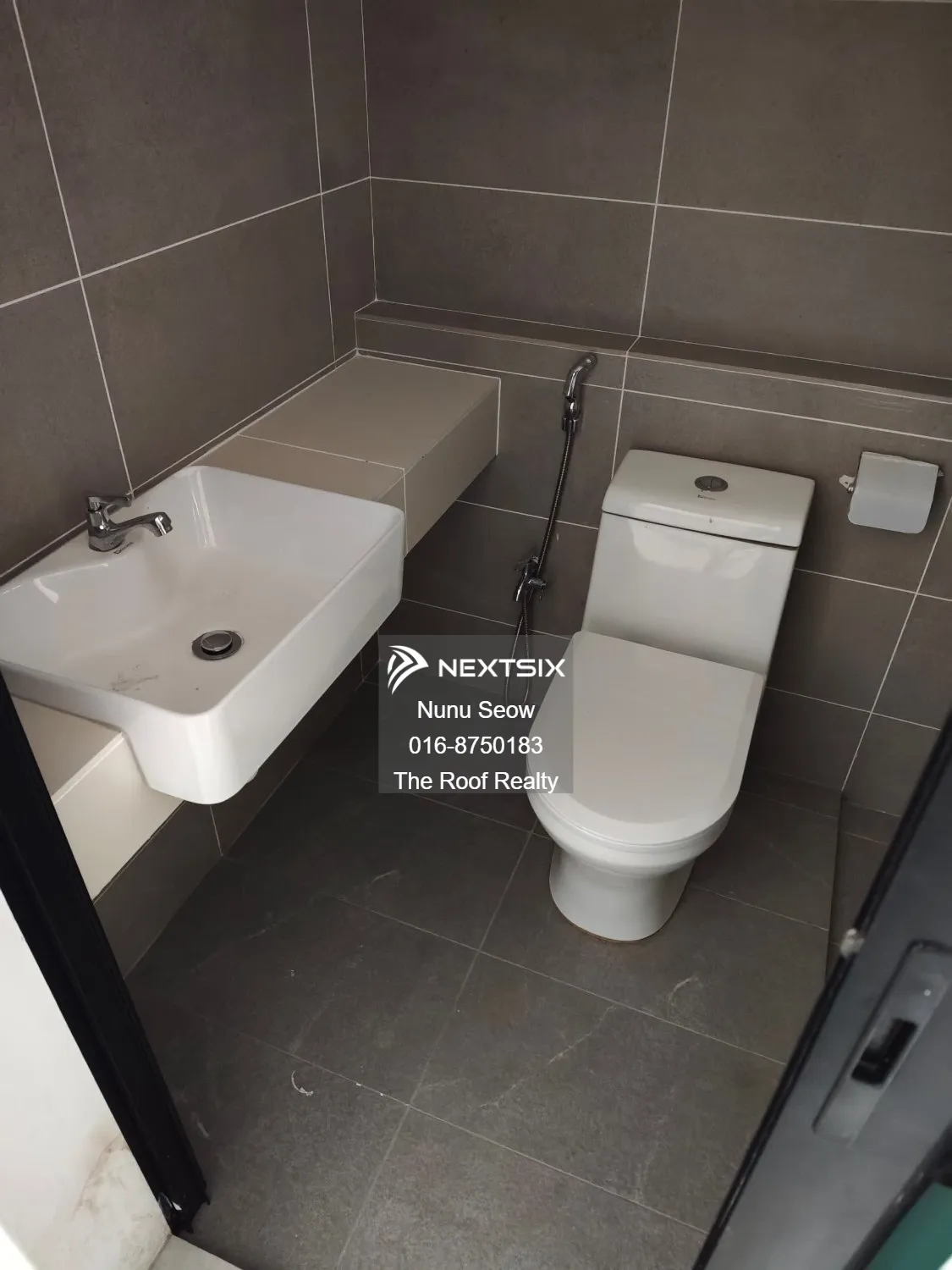 Serviced Residence For Sale in Kuching Sarawak - Image 5