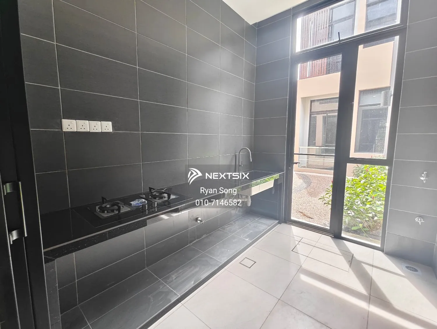 2-sty Superlink House For Rent in Johor Bahru Johor - Image 3