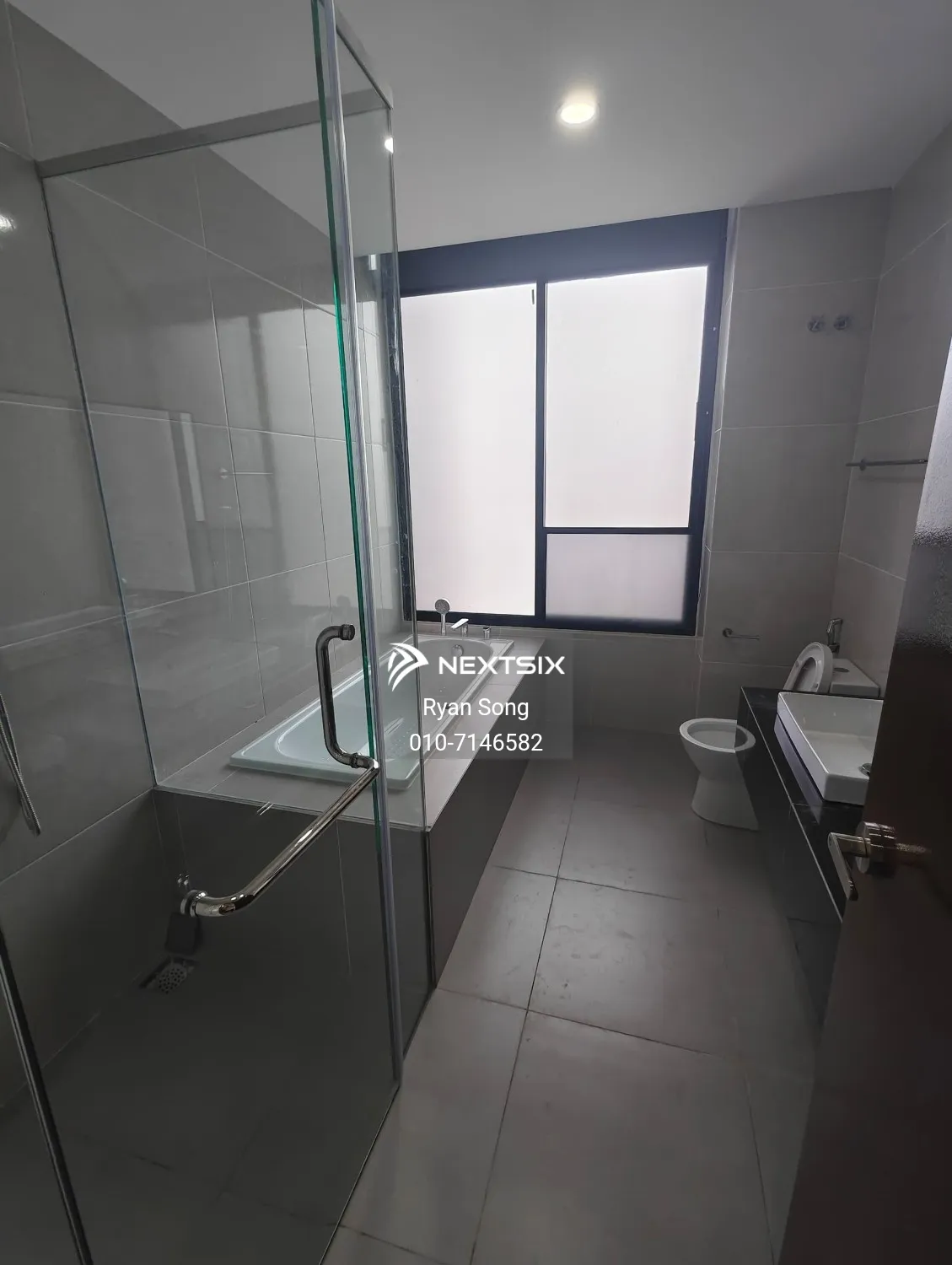 2-sty Superlink House For Rent in Johor Bahru Johor - Image 9
