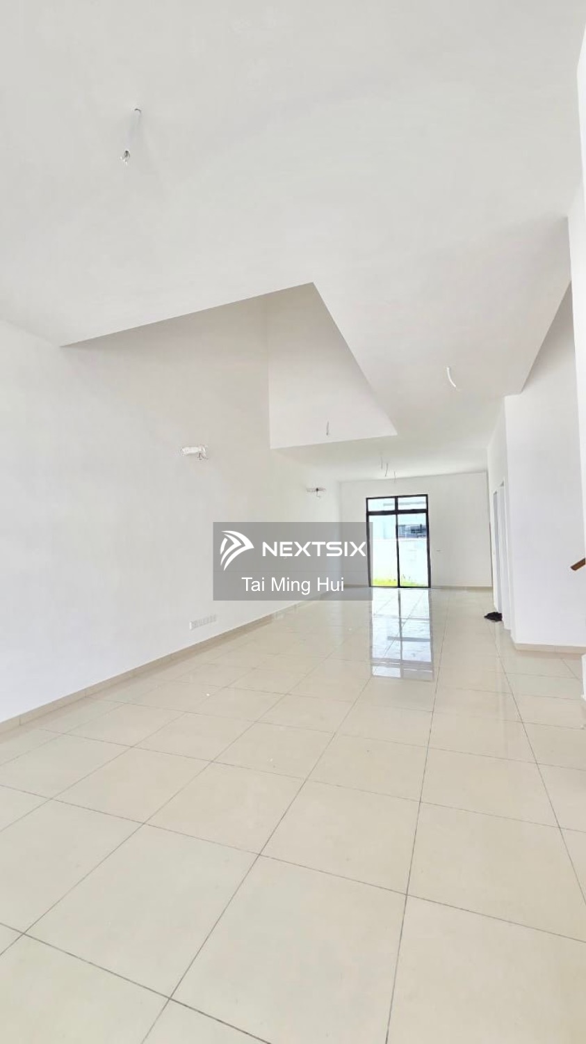 Cluster House For Sale in Puteri Harbour Johor