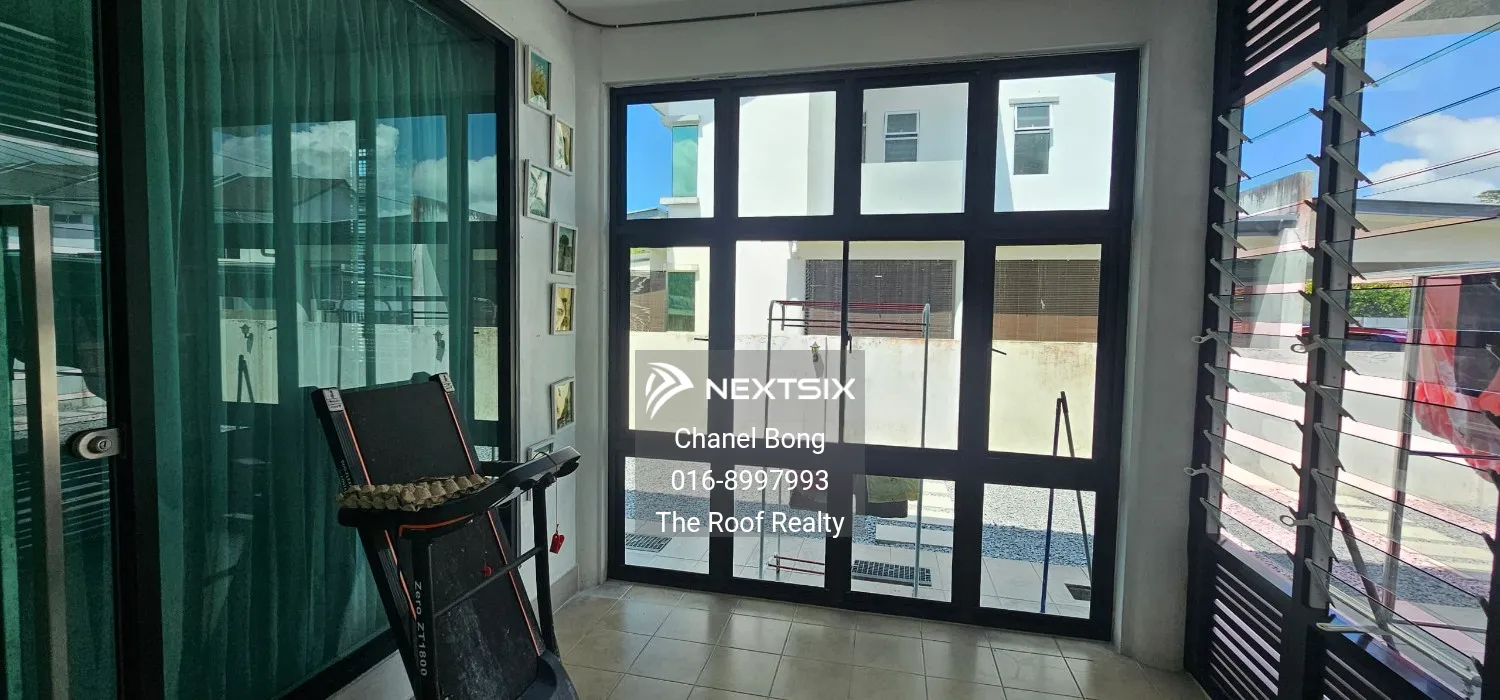 Semi-detached House For Sale in Kota Samarahan Sarawak - Image 6
