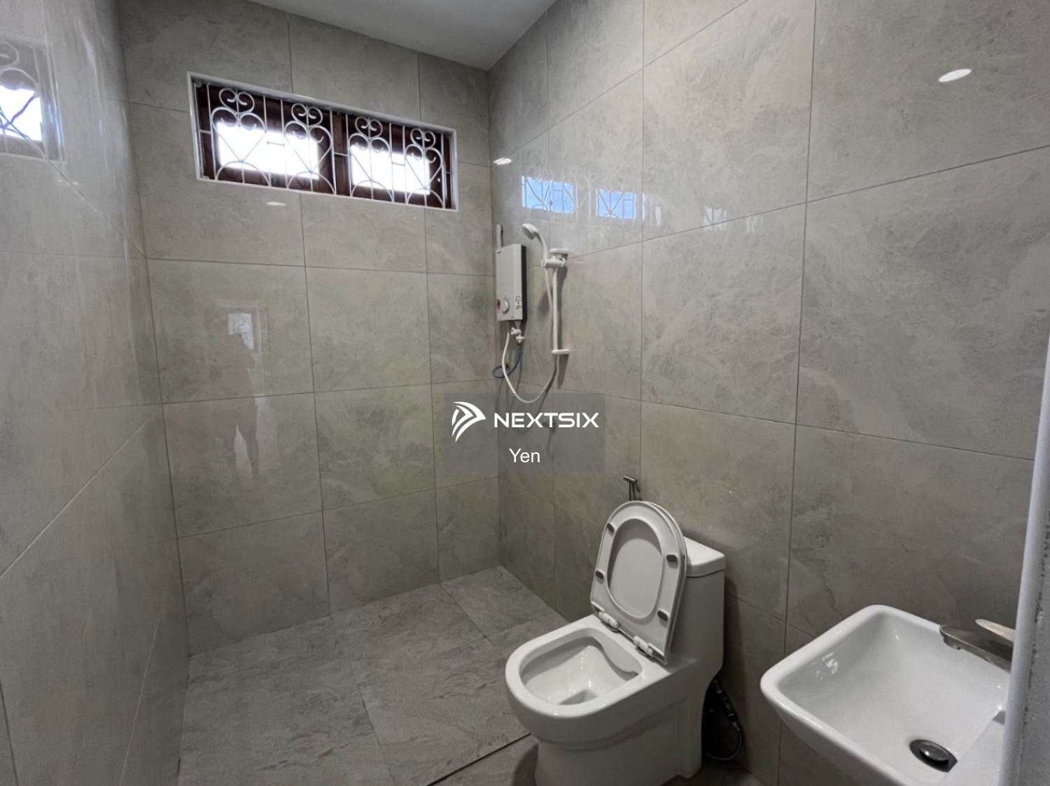 Semi-detached House For Sale in Johor Bahru Johor - Image 9