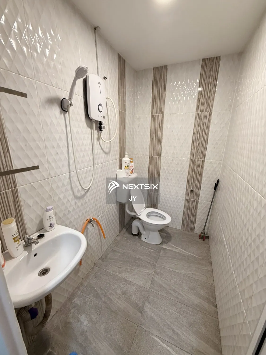 2-sty Terrace/Link House For Rent in Johor Bahru Johor - Image 6