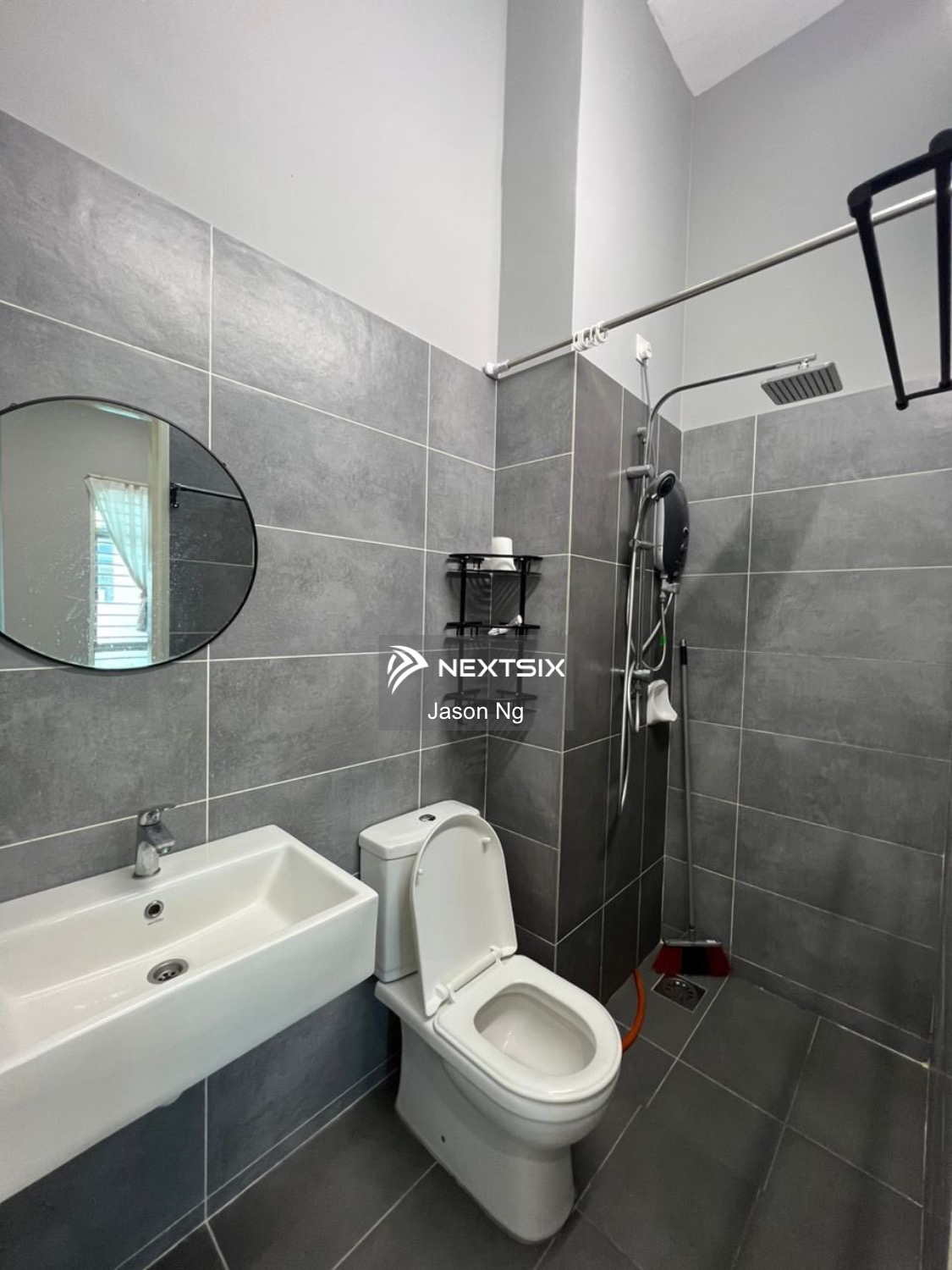 Semi-detached House For Sale in Kapar Selangor - Image 5