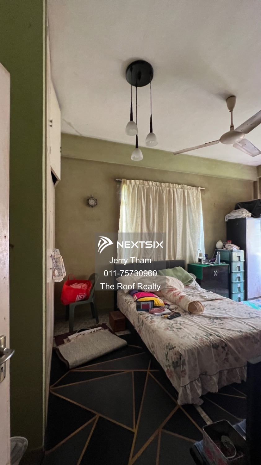 Bungalow For Sale in Johor Bahru Johor - Image 9