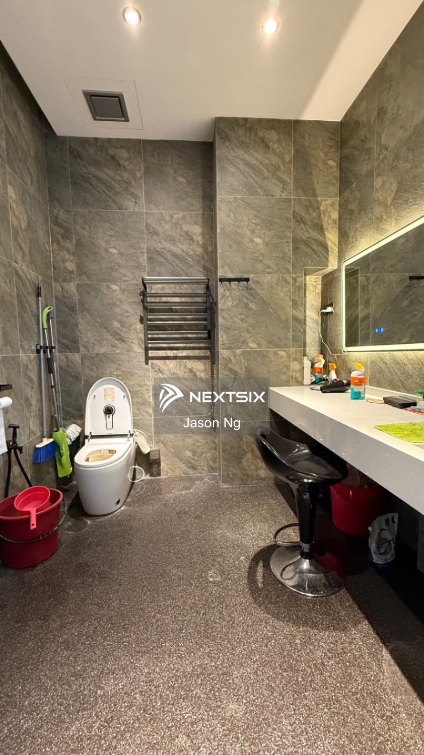 3-sty Terrace/Link House For Sale in Bandar Botanic Selangor - Image 10