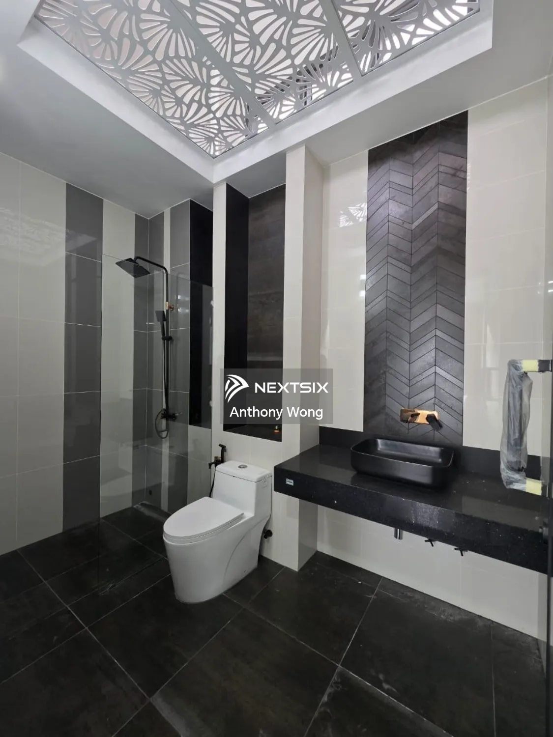 Semi-detached House For Rent in Setia Tropika Johor - Image 11