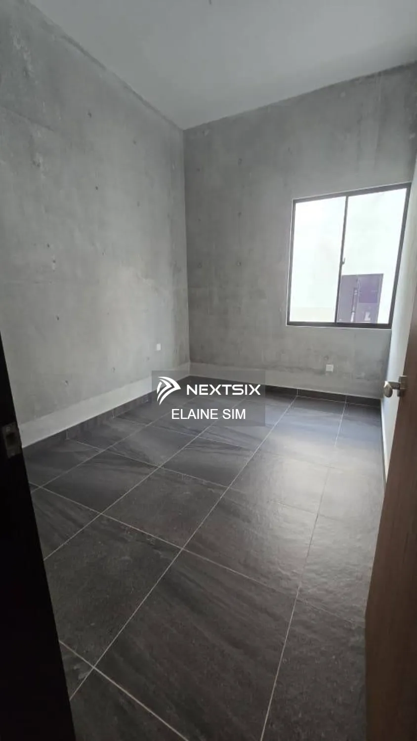 3-sty Terrace/Link House For Rent in Kulai Johor - Image 12