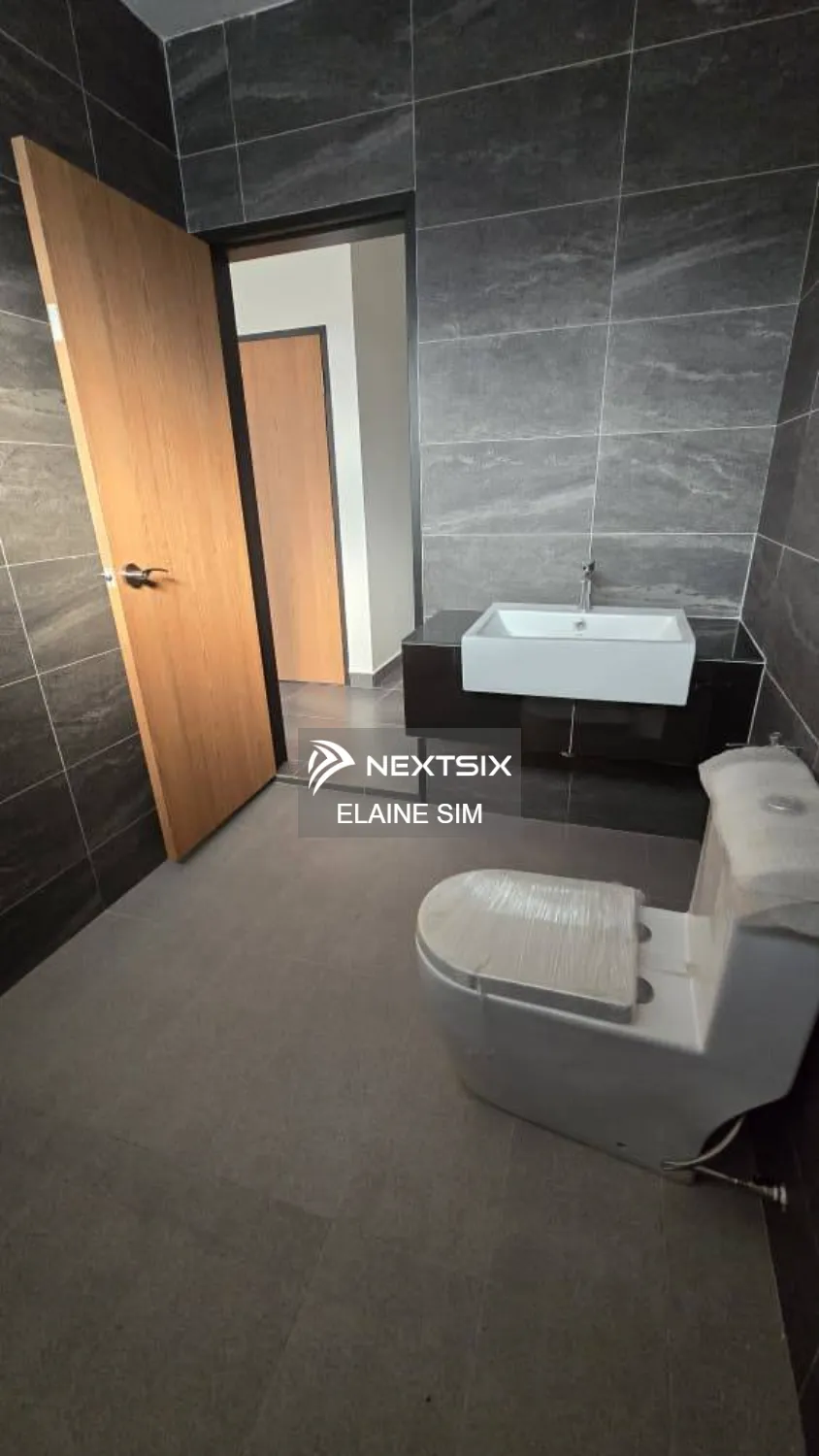 3-sty Terrace/Link House For Rent in Kulai Johor - Image 14