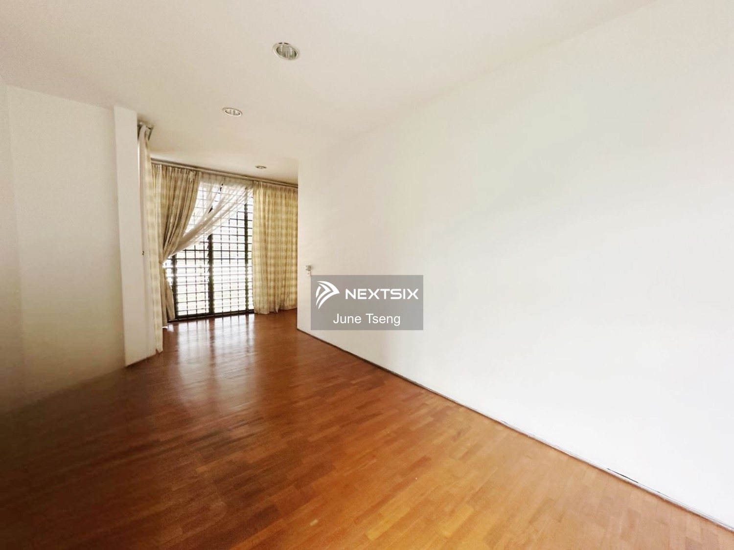 Bungalow For Sale in Johor Bahru Johor - Image 9