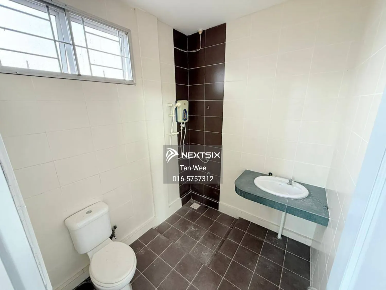 2-sty Terrace/Link House For Sale in Kuching Sarawak - Image 11