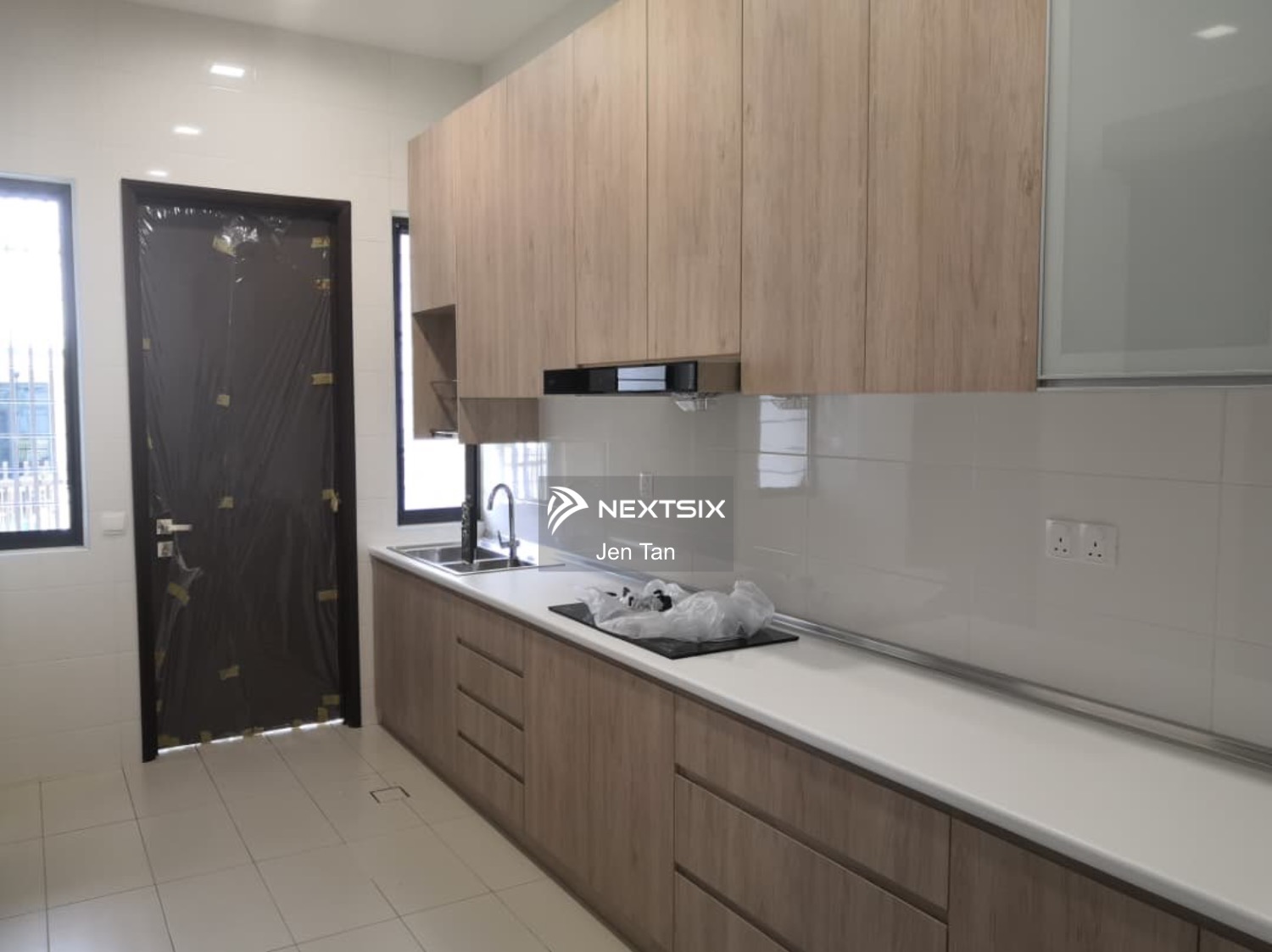 Semi-detached House For Rent in Telok Panglima Garang Selangor - Image 5