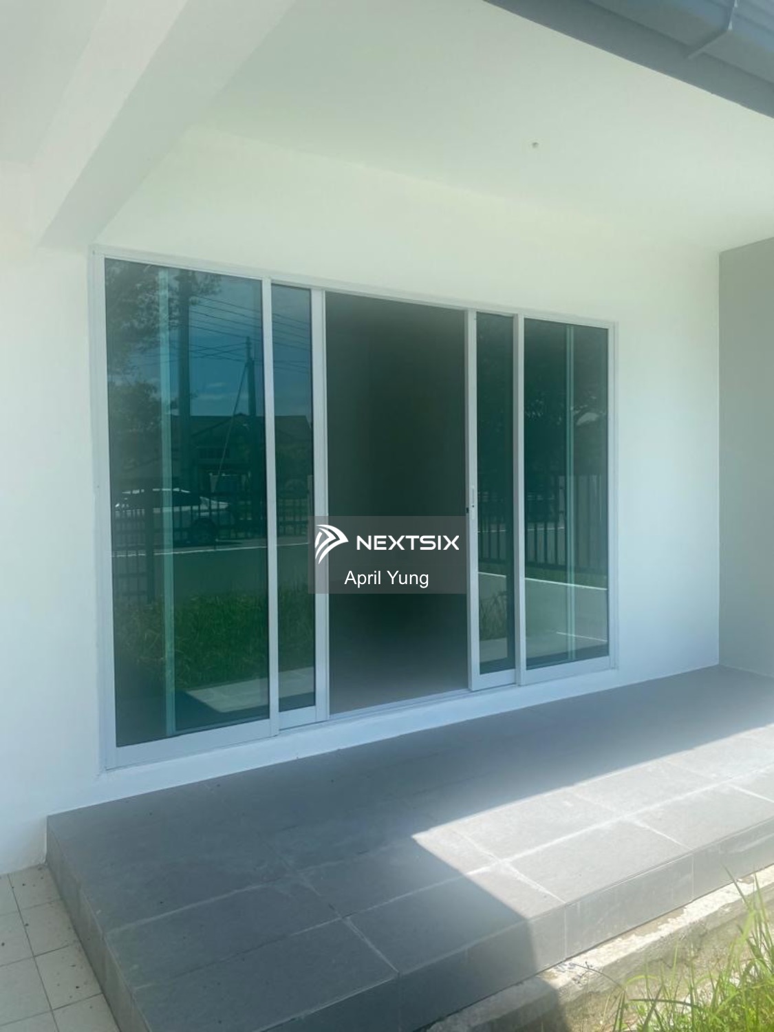 Semi-detached House For Sale in Kuching Sarawak - Image 11