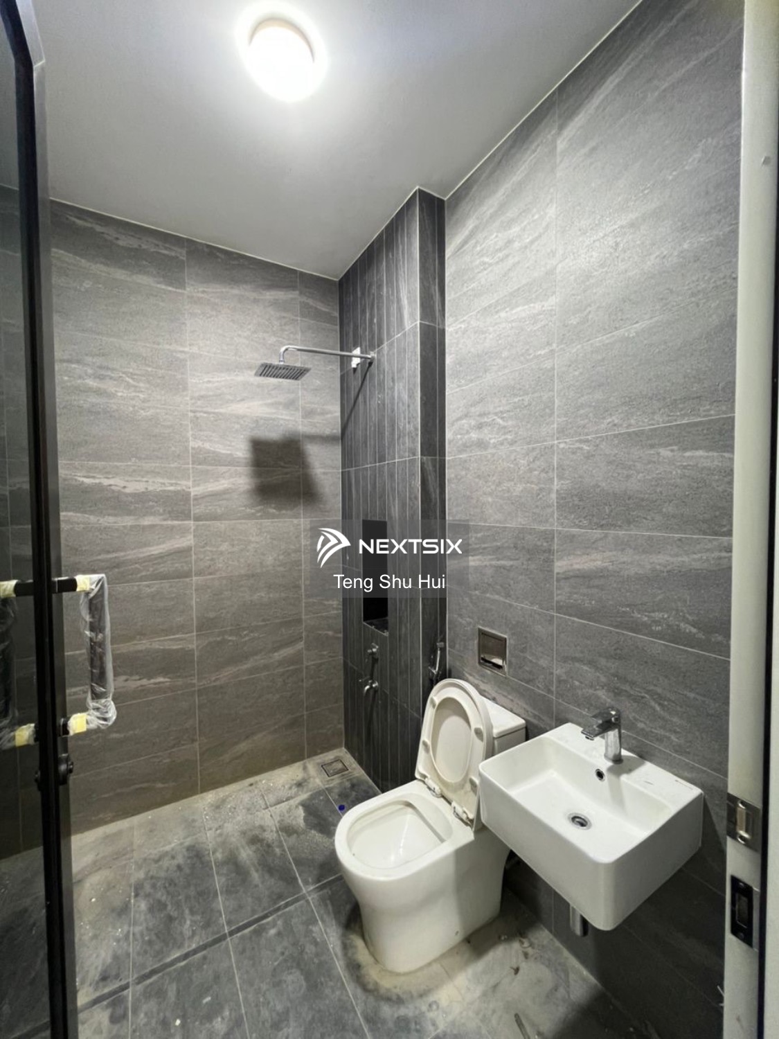 Semi-detached House For Sale in Johor Bahru Johor - Image 7