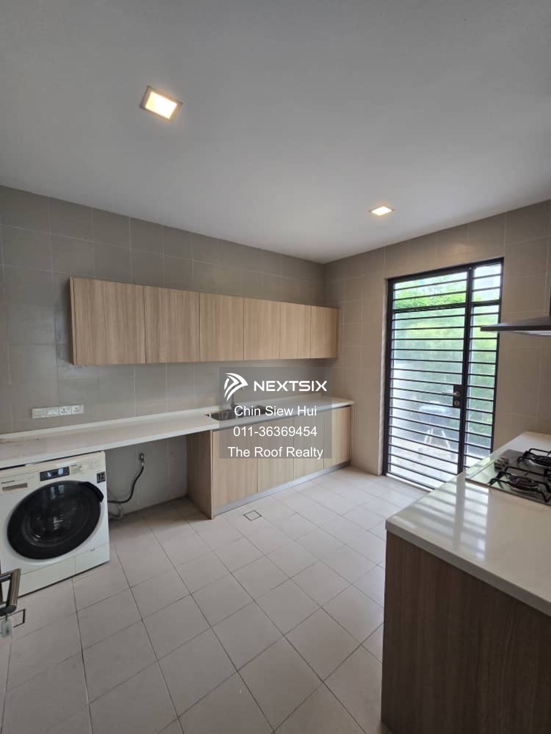 Semi-detached House For Rent in Gelang Patah Johor - Image 12