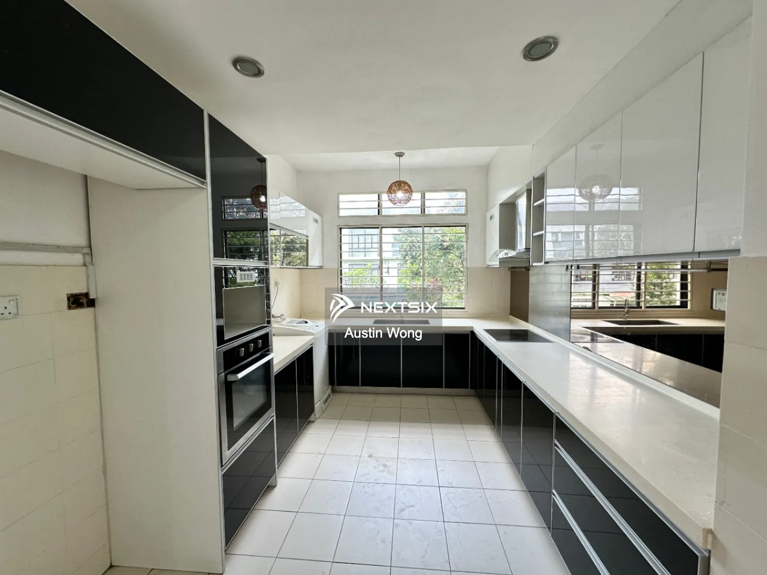 Townhouse For Sale in Puchong Selangor - Image 2