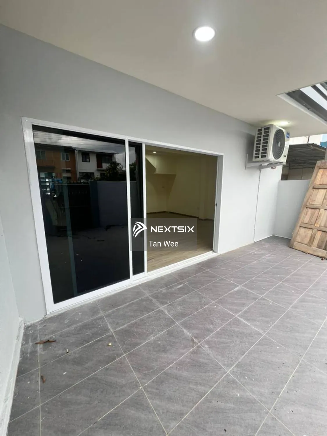 2-sty Terrace/Link House For Sale in Kuching Sarawak - Image 2