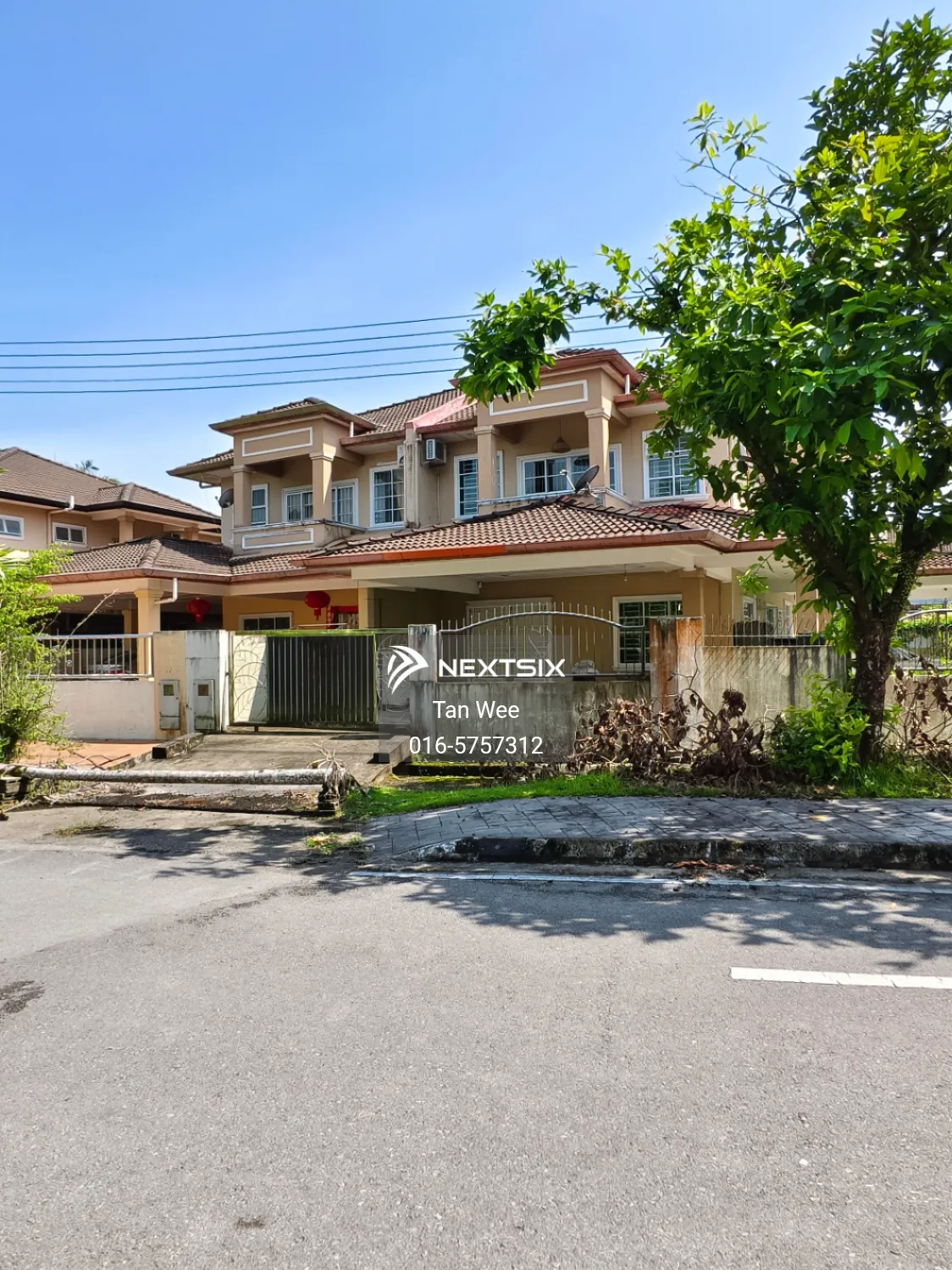 Semi-detached House For Sale in Kuching Sarawak