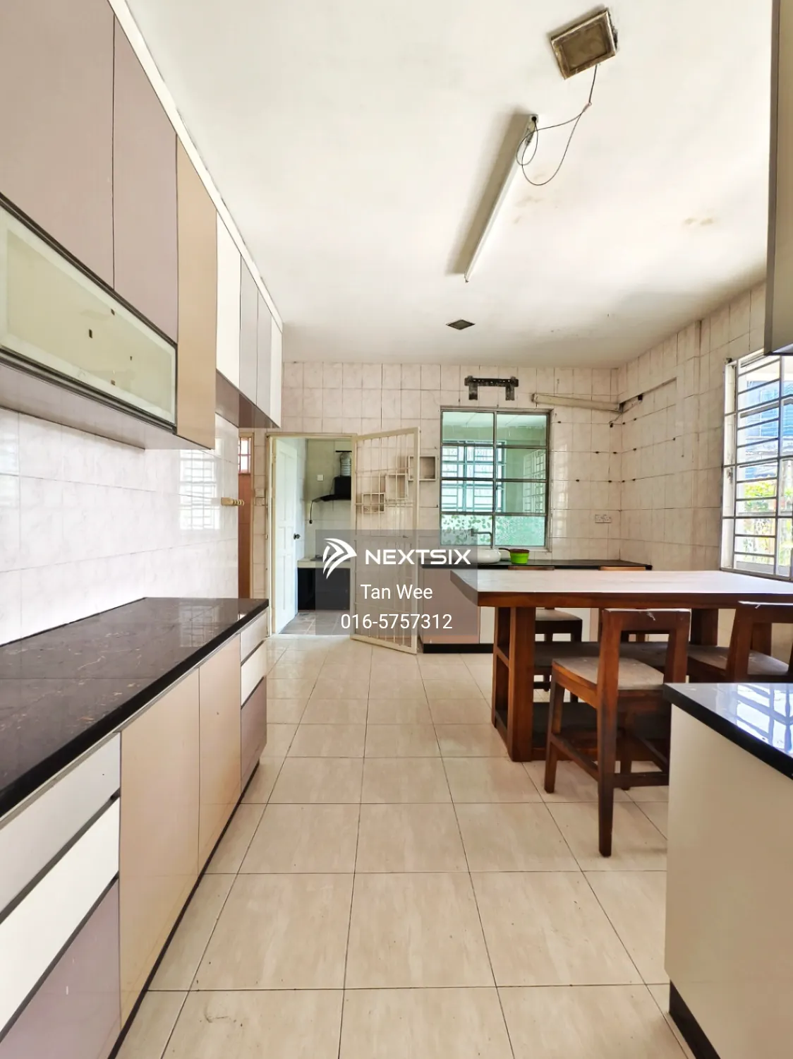 Semi-detached House For Sale in Kuching Sarawak - Image 17