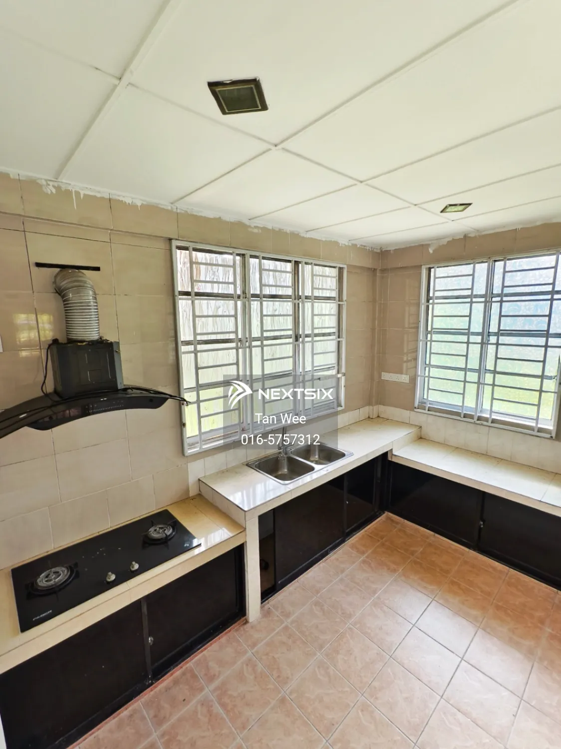 Semi-detached House For Sale in Kuching Sarawak - Image 18