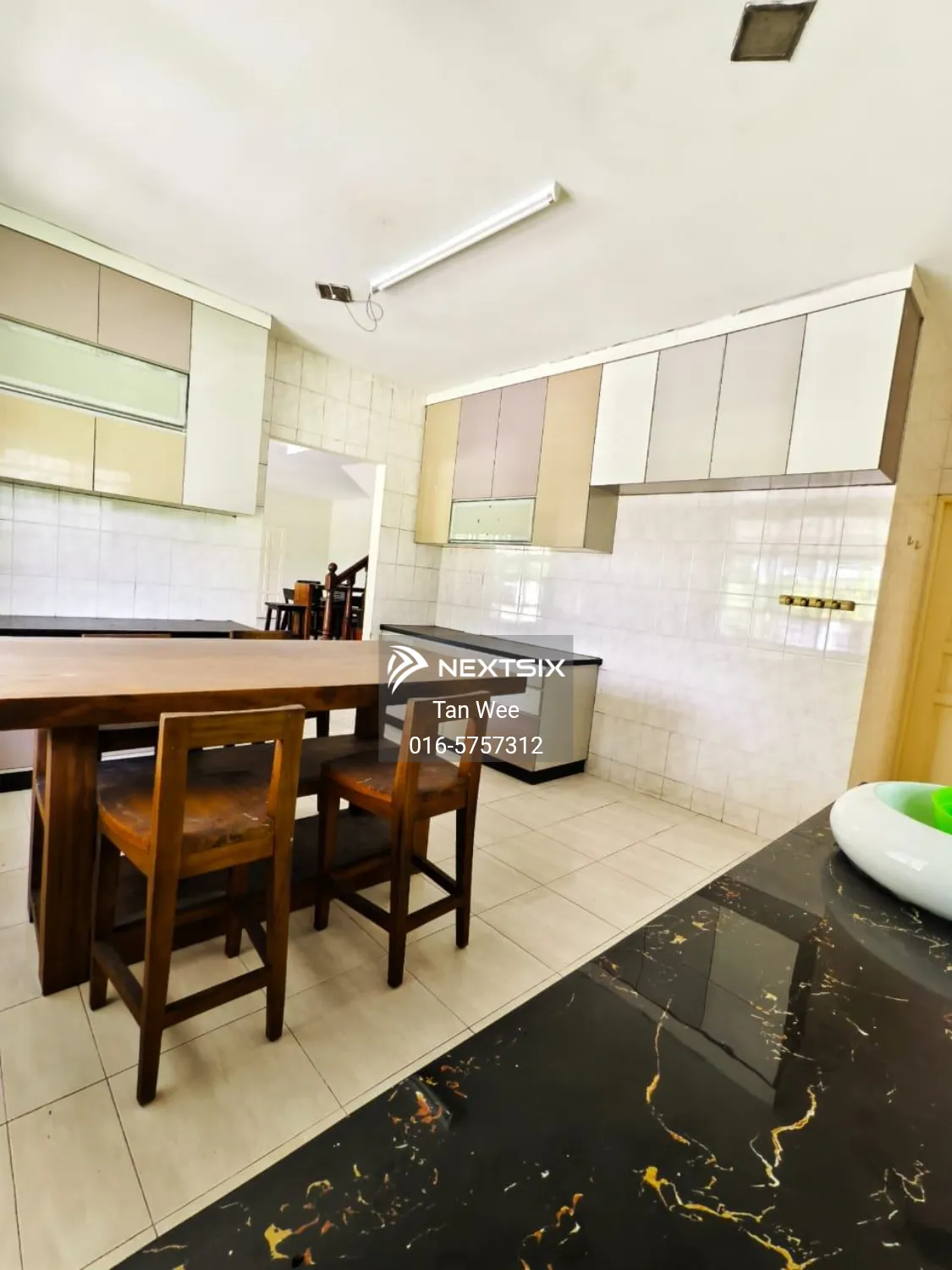 Semi-detached House For Sale in Kuching Sarawak - Image 6