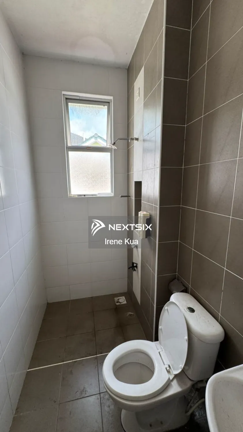 2-sty Terrace/Link House For Sale in Skudai Johor - Image 10