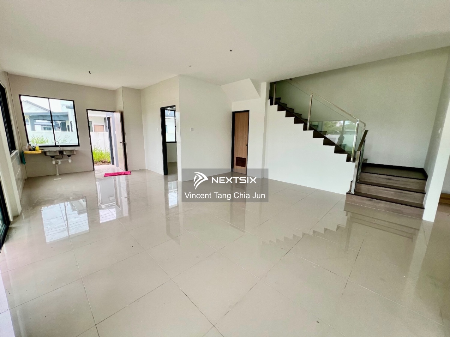2-sty Terrace/Link House For Sale in Kota Samarahan Sarawak - Image 8