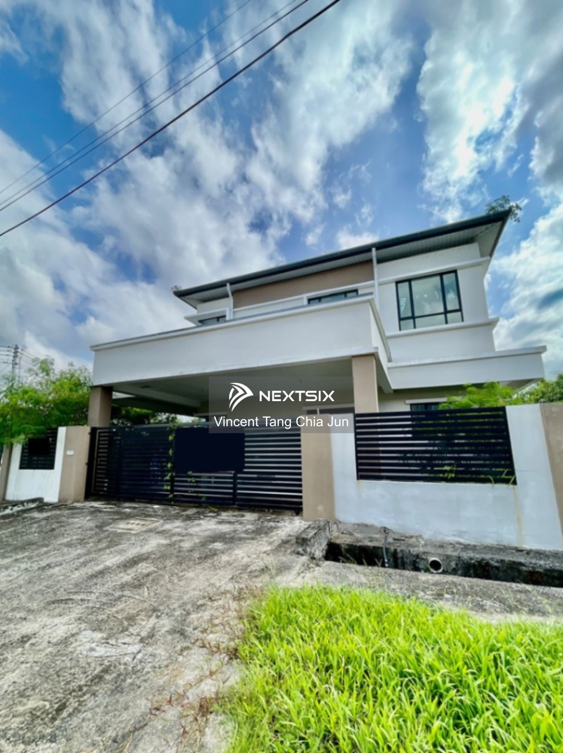Semi-detached House For Sale in Kuching Sarawak