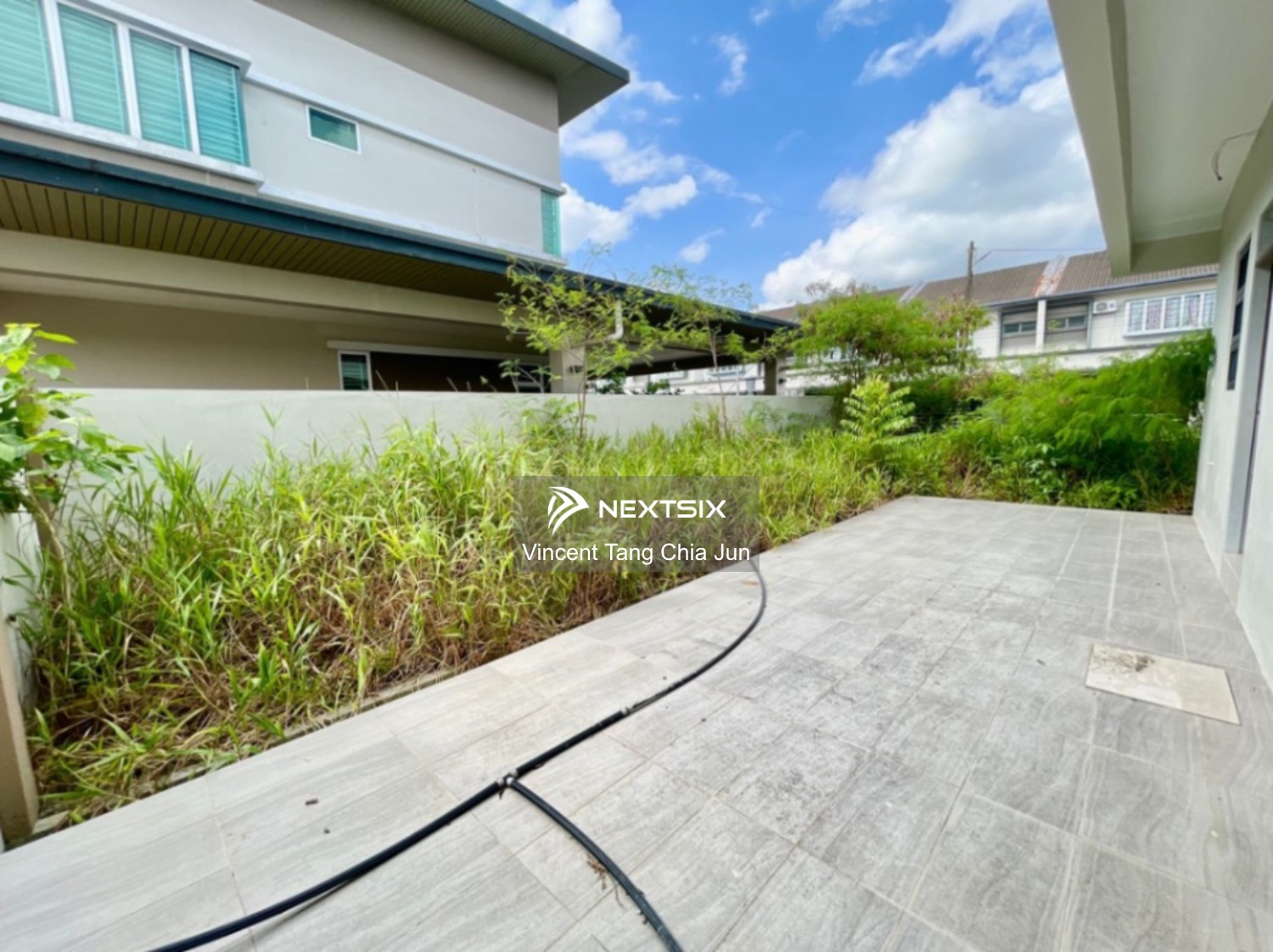 Semi-detached House For Sale in Kuching Sarawak - Image 7