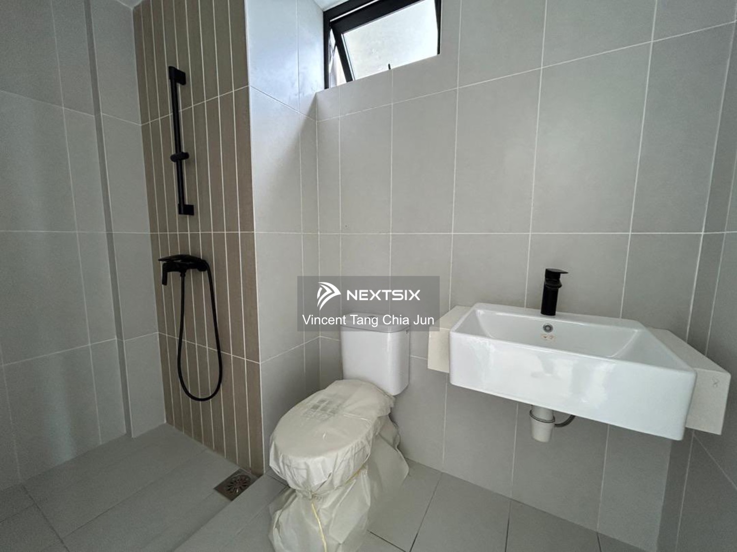 Condominium For Sale in Kuching Sarawak - Image 10