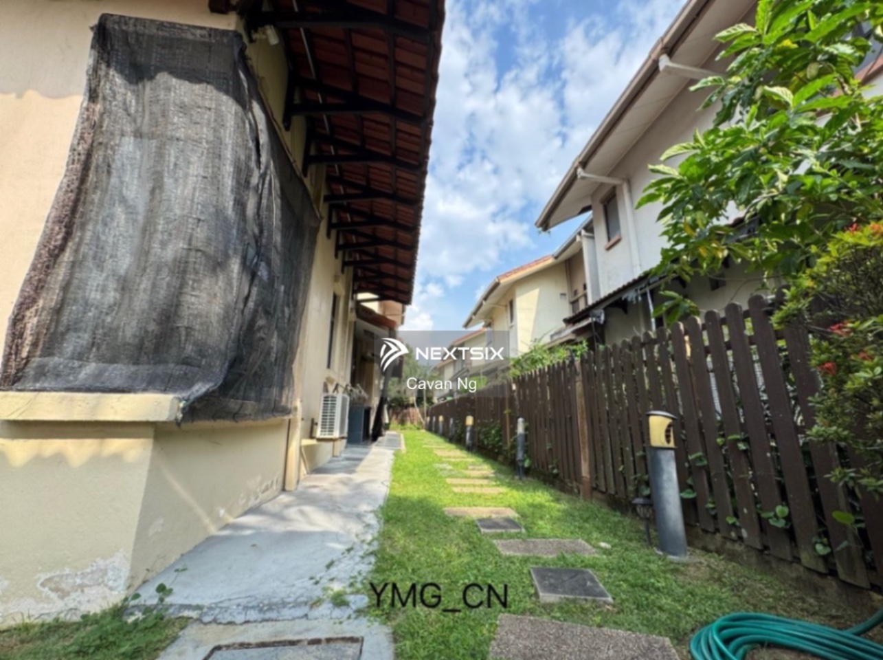 Semi-detached House For Sale in Klang Selangor - Image 4