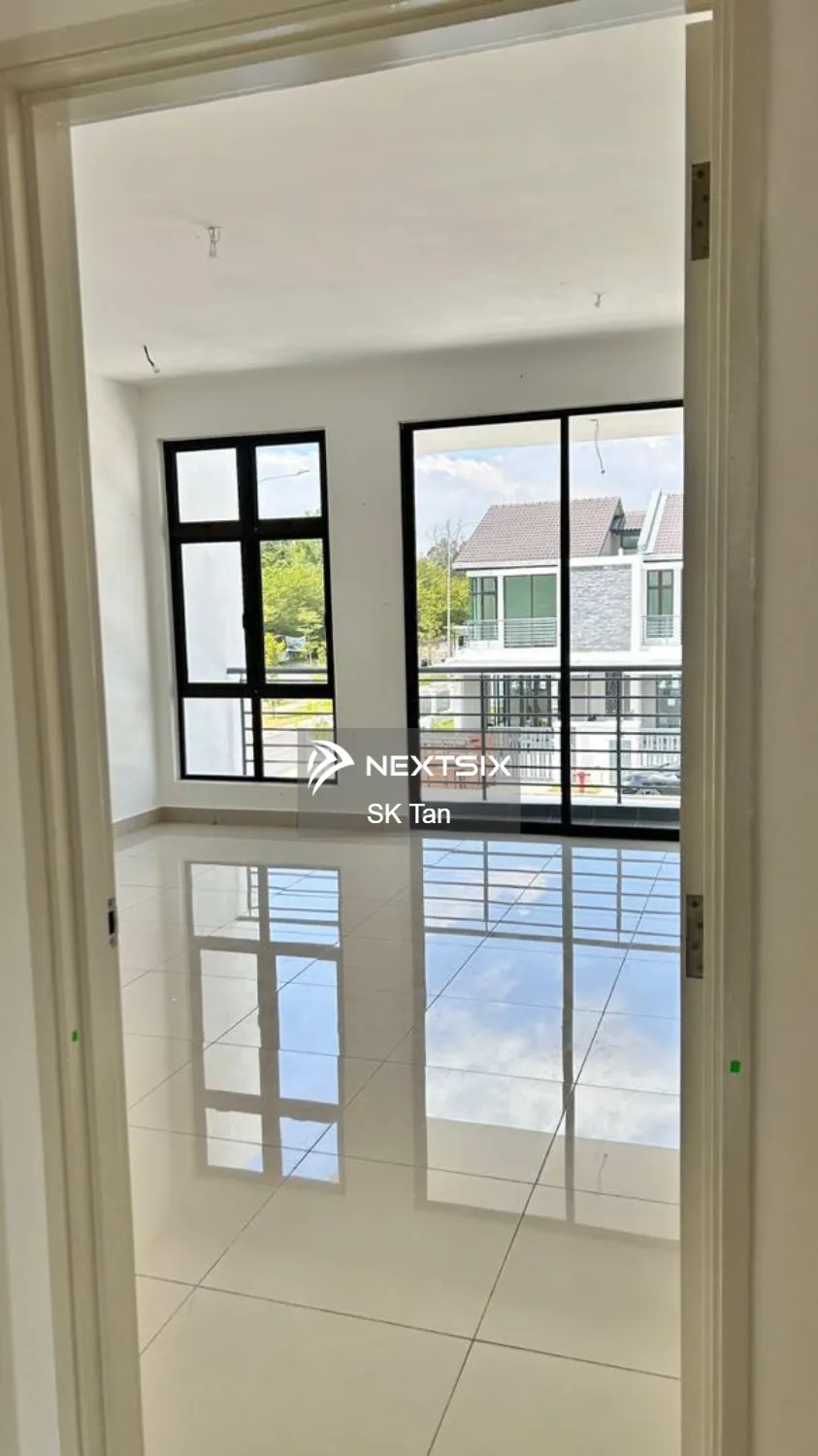 2-sty Terrace/Link House For Rent in Semenyih Selangor - Image 4