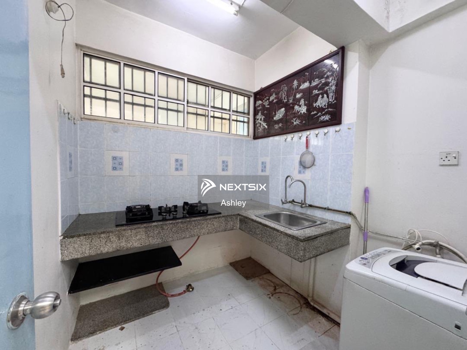 Apartment For Sale in Georgetown Penang - Image 4