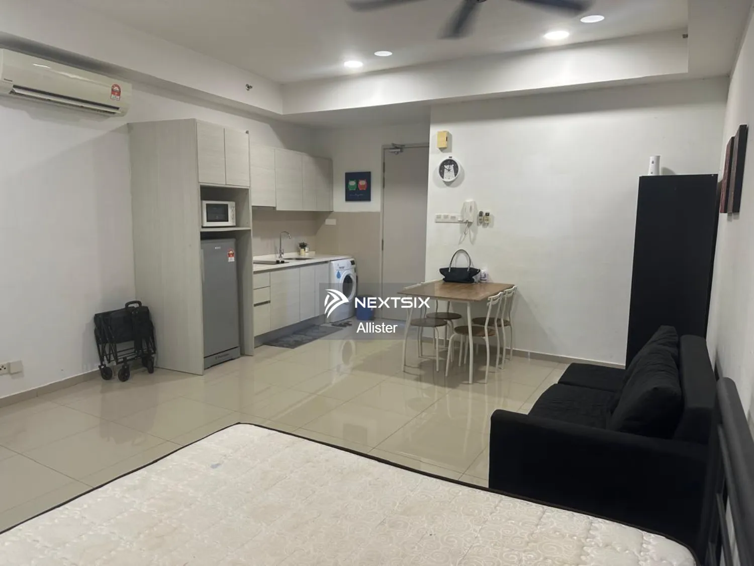 Serviced Residence For Rent in Glenmarie Selangor - Image 2