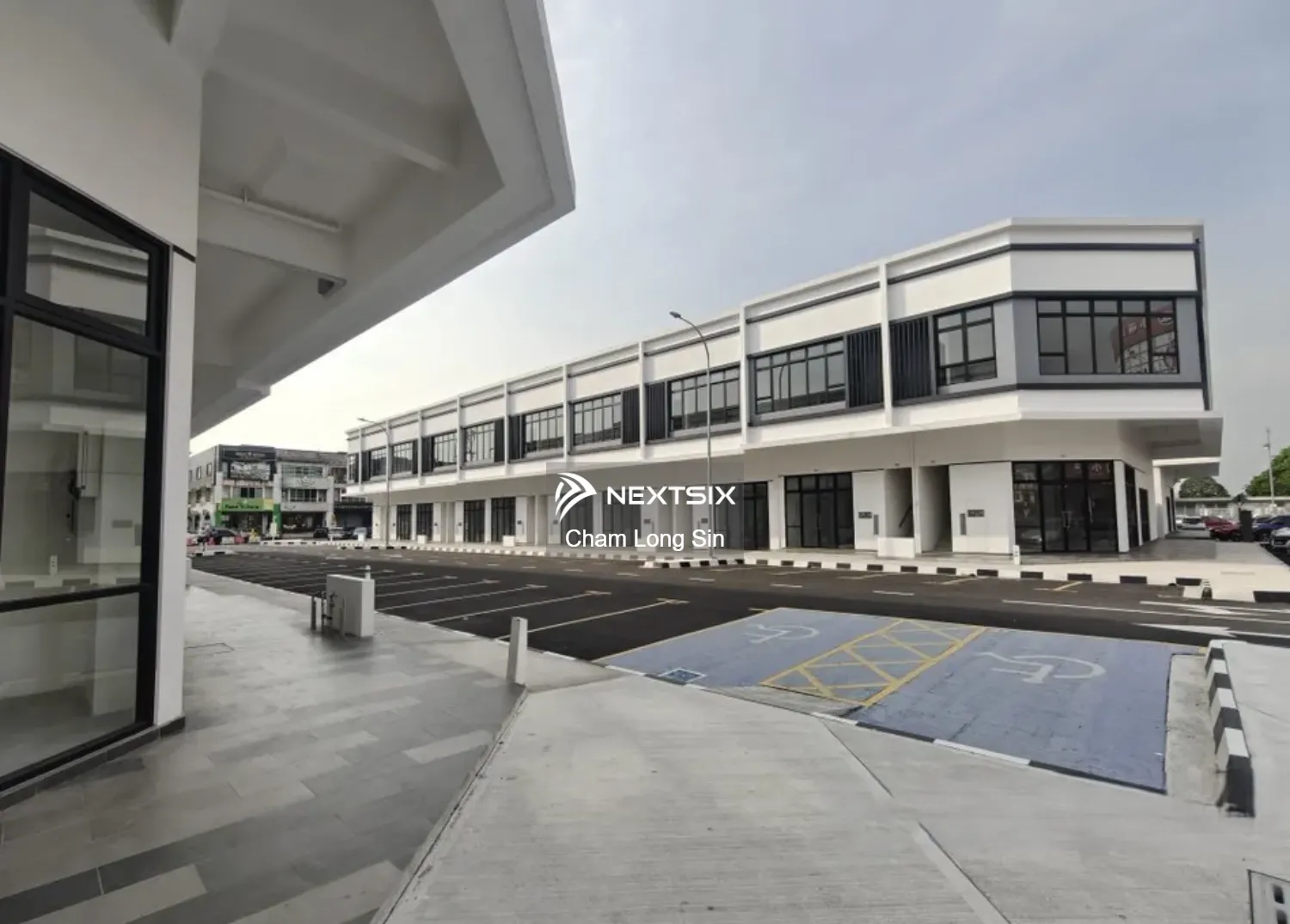 Shop For Rent in Bandar Bukit Tinggi Selangor - Image 2