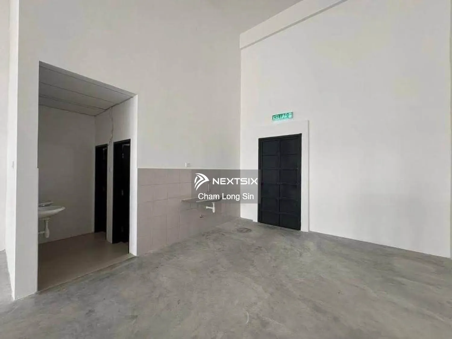 Shop For Rent in Bandar Bukit Tinggi Selangor - Image 5