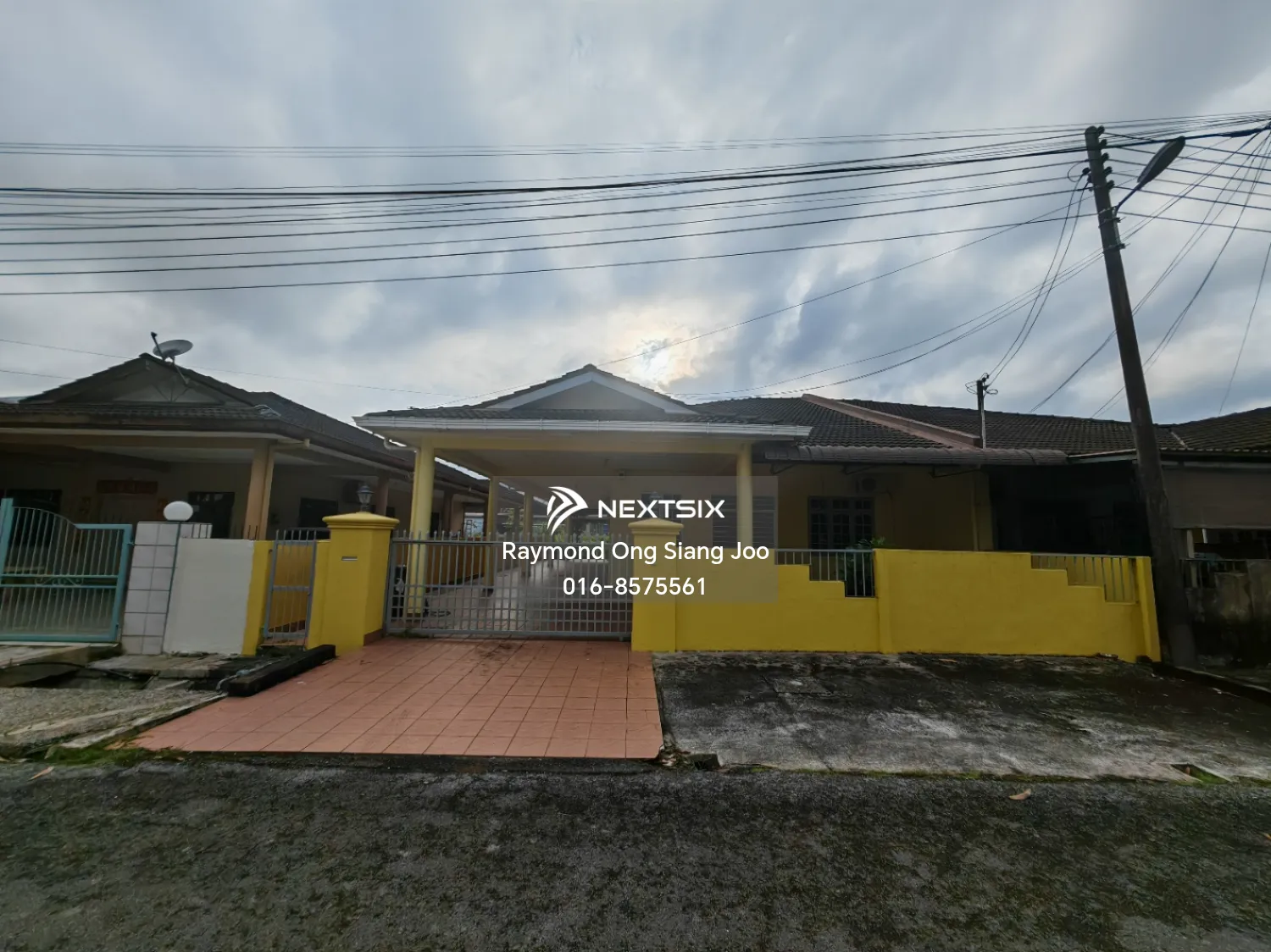 Semi-detached House For Sale in Kuching Sarawak