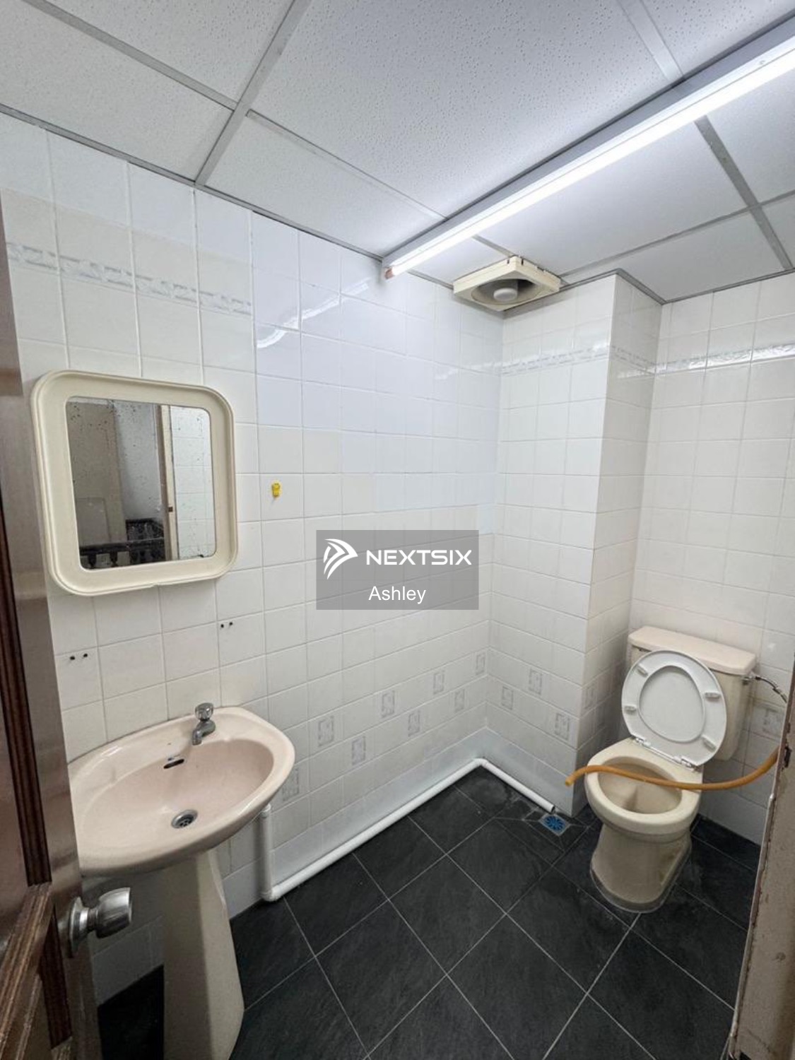 Office For Rent in Georgetown Penang - Image 7