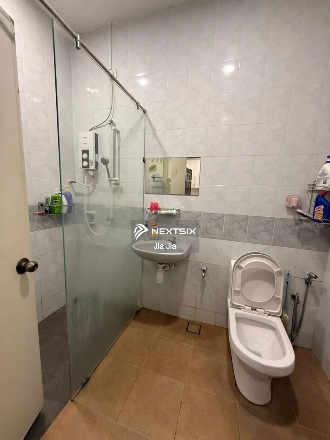 2-sty Terrace/Link House For Rent in Ulu Tiram Johor - Image 9