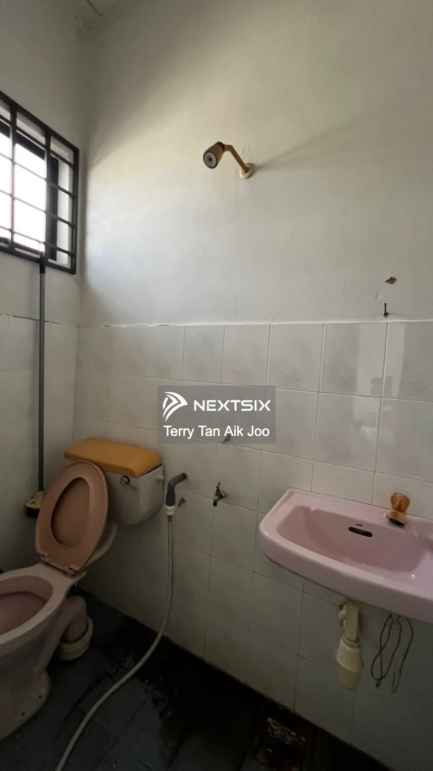 2-sty Terrace/Link House For Sale in Kulai Johor - Image 6
