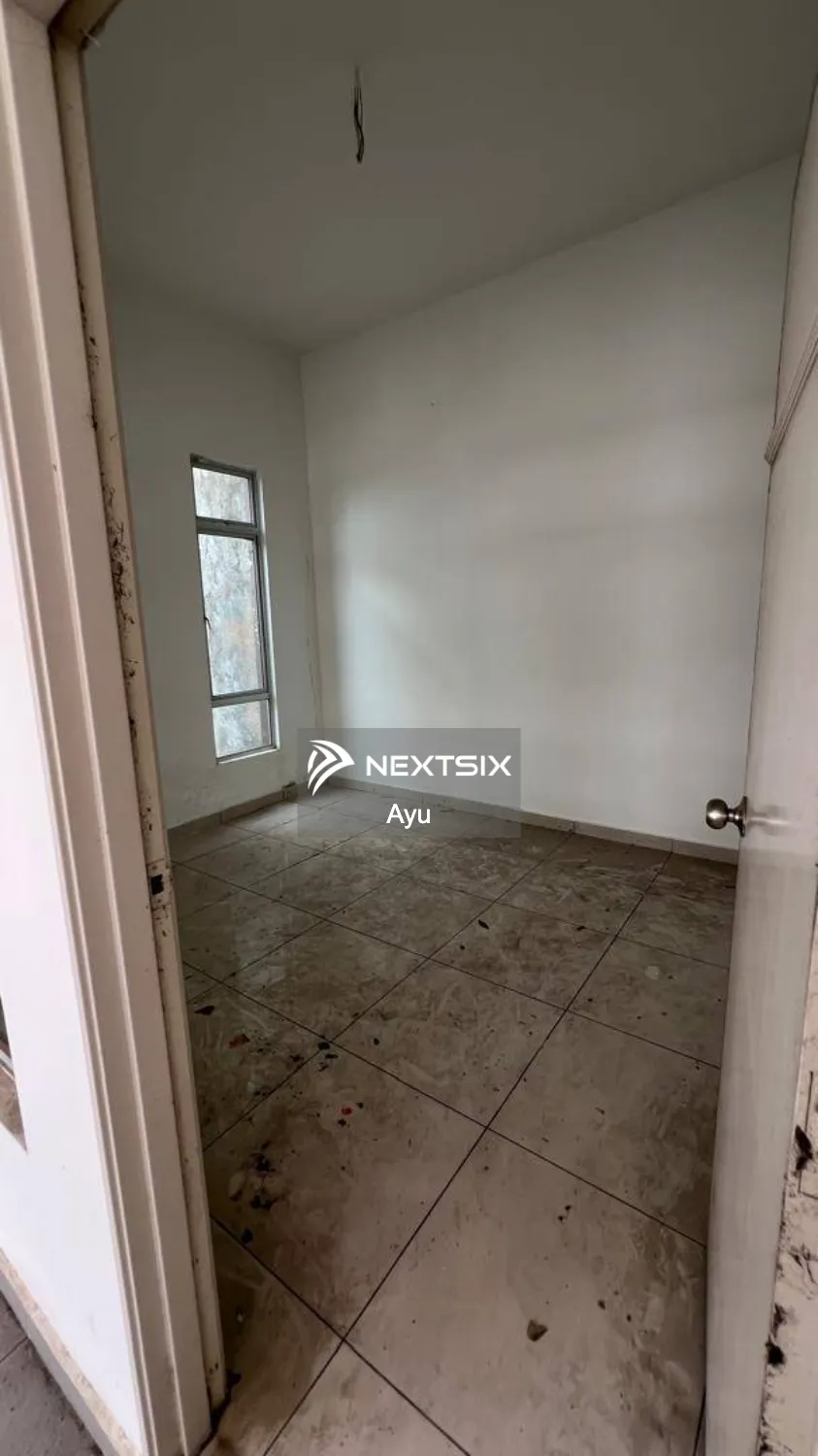 Cluster House For Sale in Johor Bahru Johor - Image 11