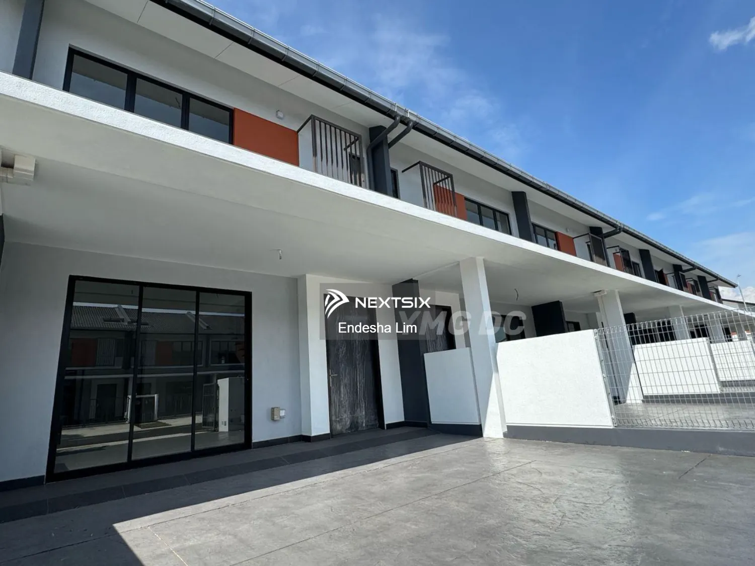 2-sty Terrace/Link House For Sale in Bandar Bukit Raja Selangor - Image 2