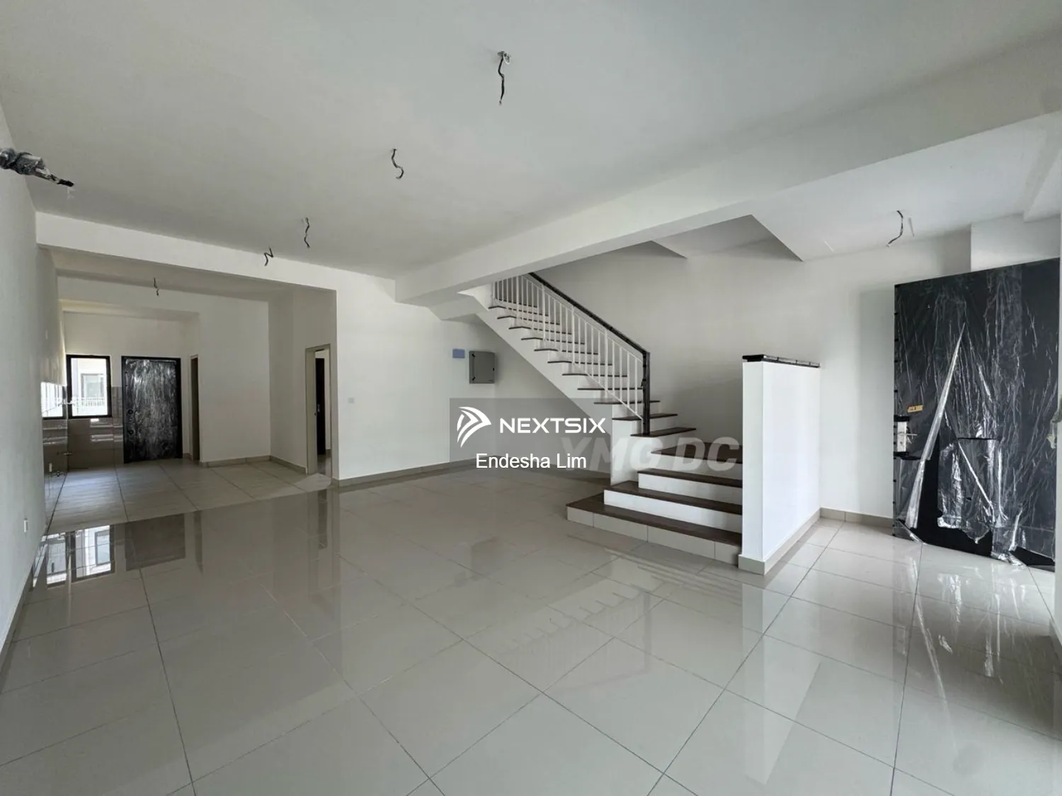 2-sty Terrace/Link House For Sale in Bandar Bukit Raja Selangor - Image 3