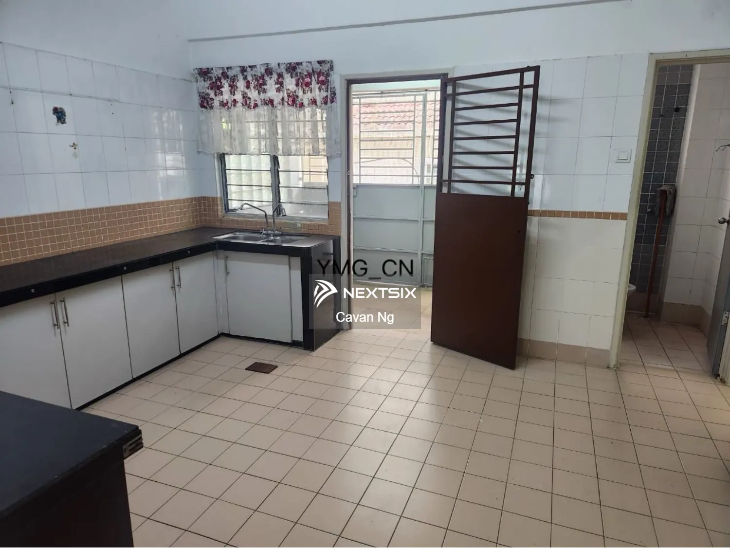 2-sty Terrace/Link House For Sale in Klang Selangor - Image 7
