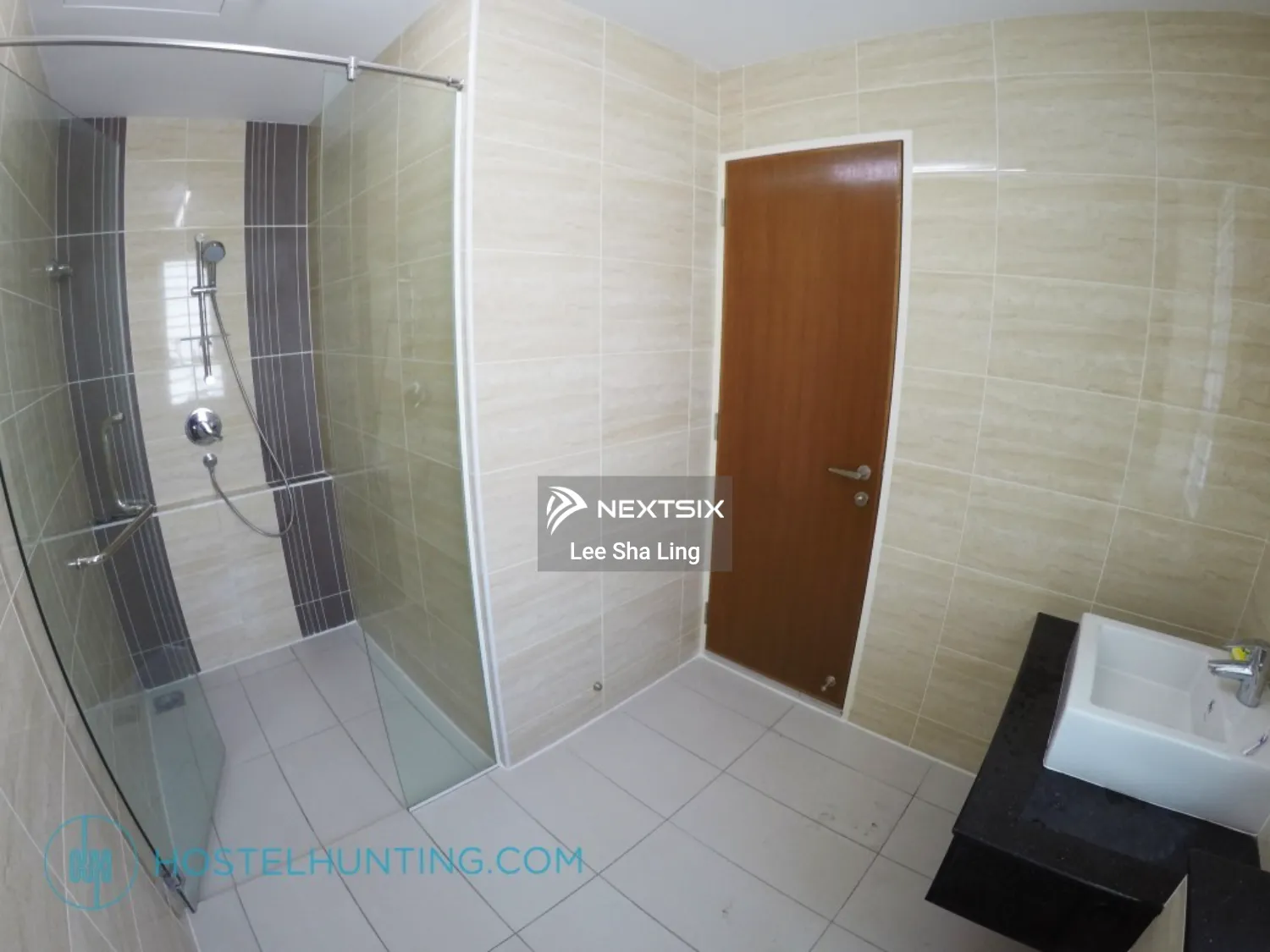 3-sty Superlink House For Sale in Kajang Selangor - Image 2