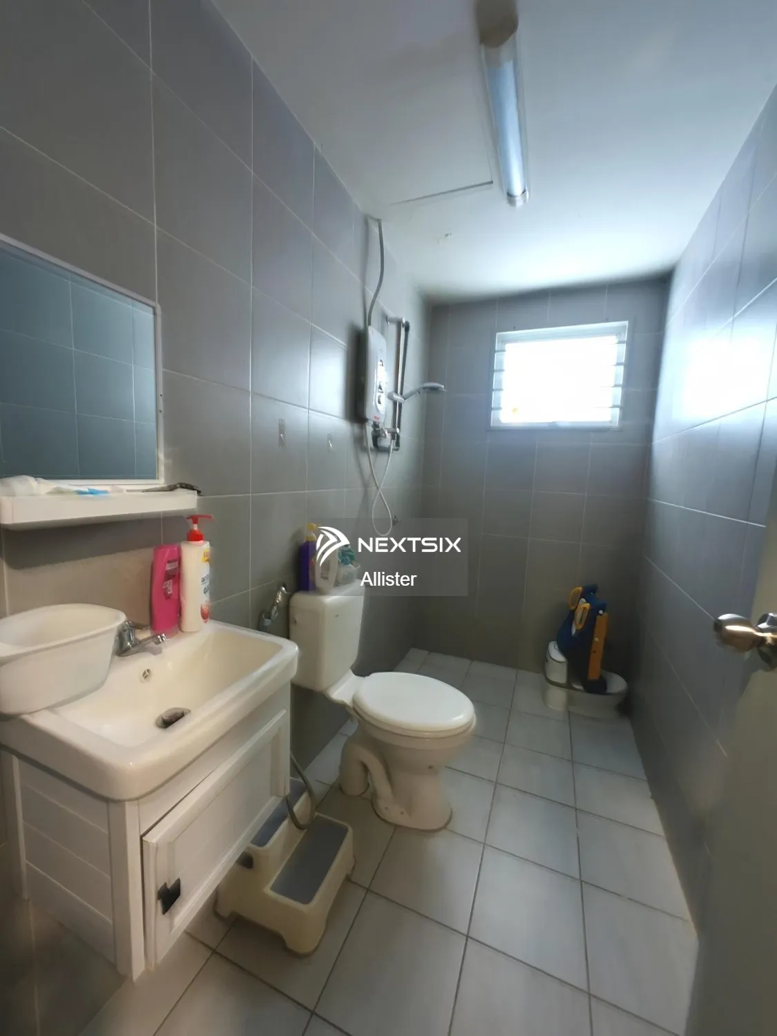 Apartment For Sale in Kota Kemuning Selangor - Image 6