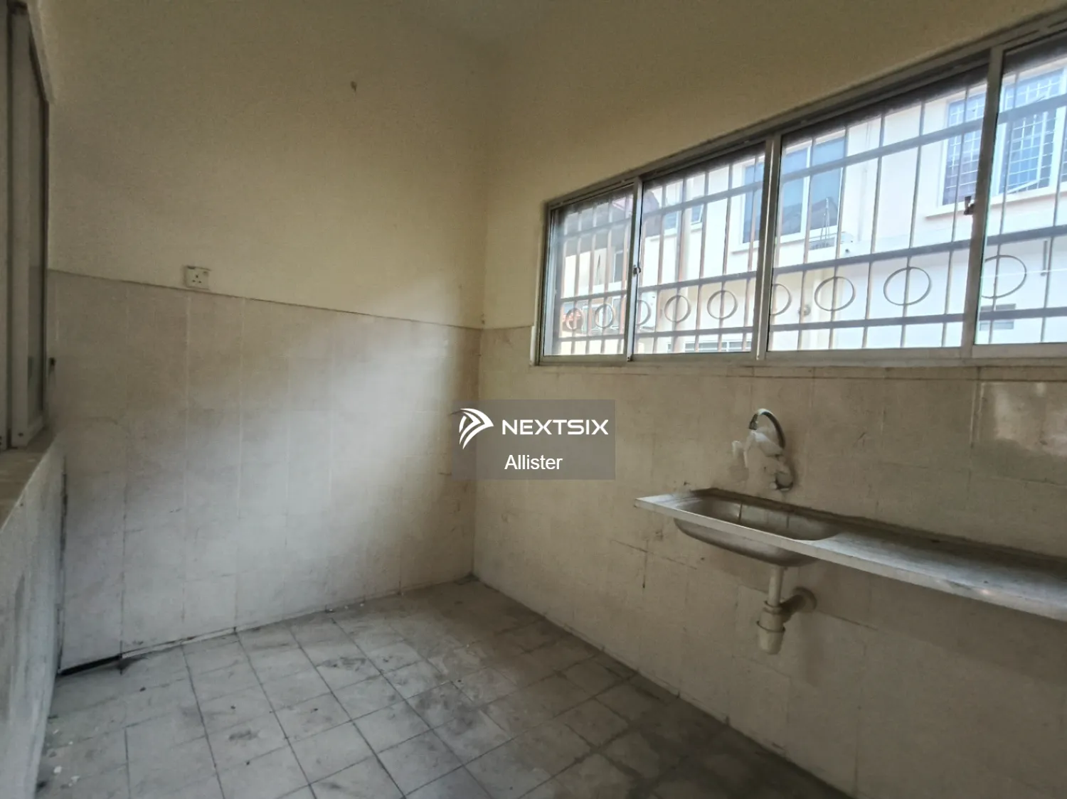 2-sty Terrace/Link House For Sale in Puchong Selangor - Image 5