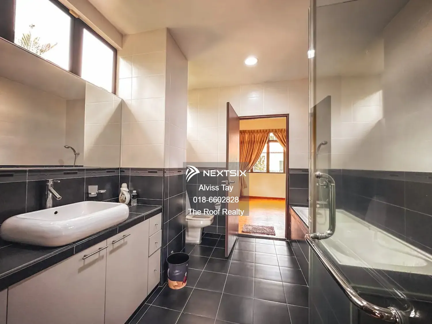 Bungalow For Sale in Johor Bahru Johor - Image 10